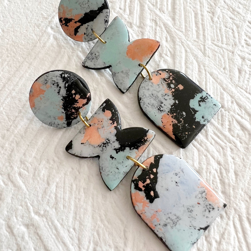 Experimentals: Volcano Shape Cascades