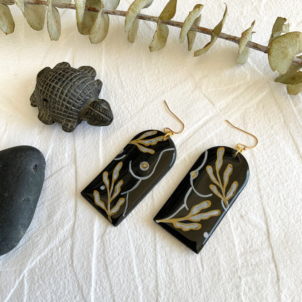 Fine Line Earrings (hooks)