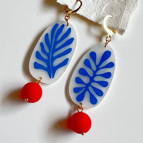 Abstract Drops With Vintage Lucite