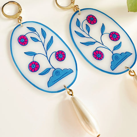 Flora Drops: Delft Inspired