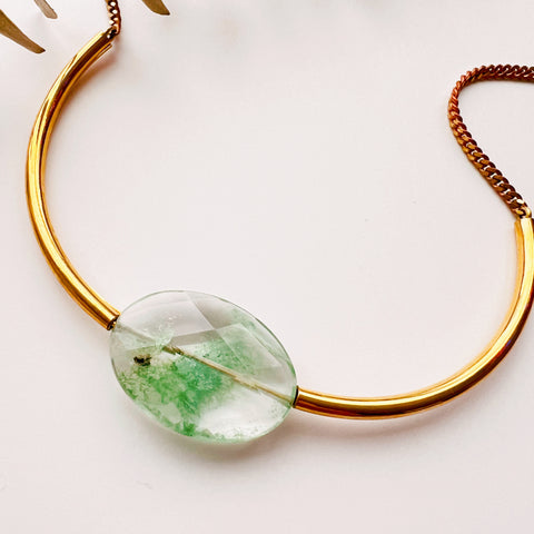 Shaka Necklace: Green Quartz