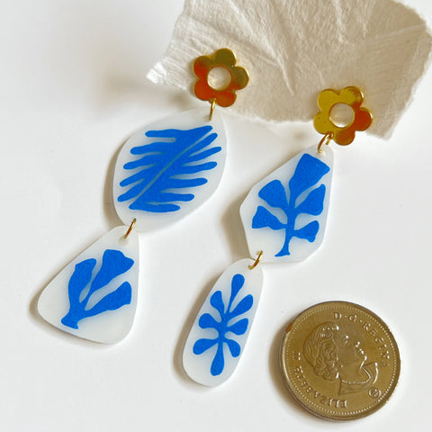 Abstract Drops With Floral Posts