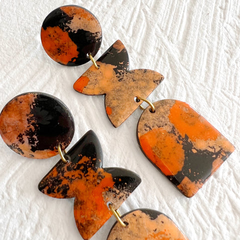 Experimentals: Pompeii Shape Cascades