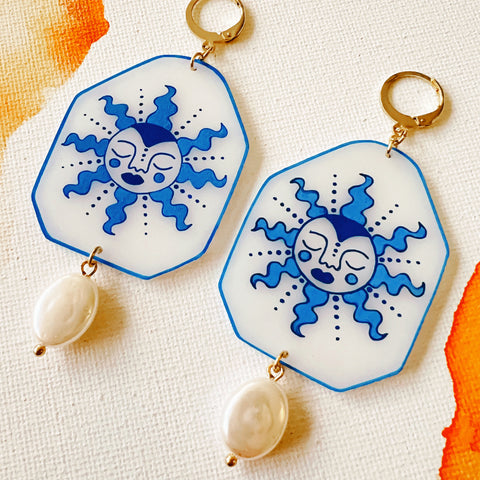 Snoozy Sun Earrings