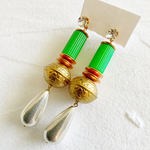 Modern Romance Drops