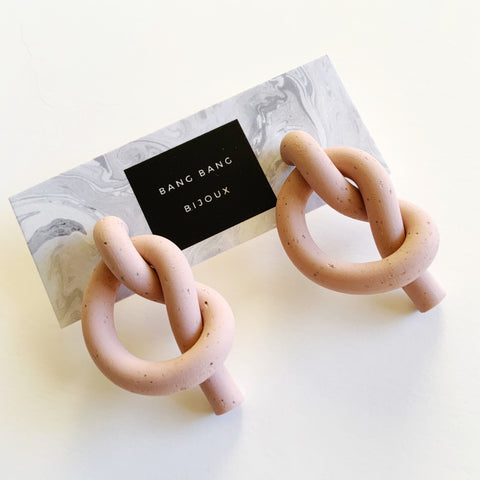 Love Knot Earrings: Light Neutral Pink
