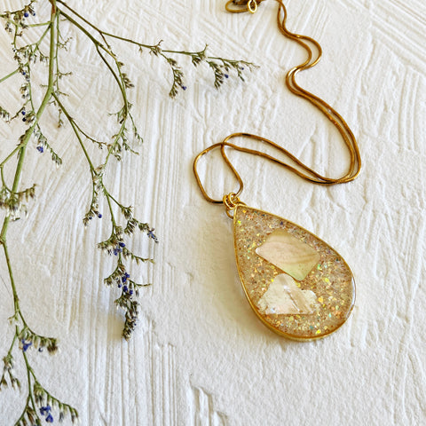 Beaches Necklace