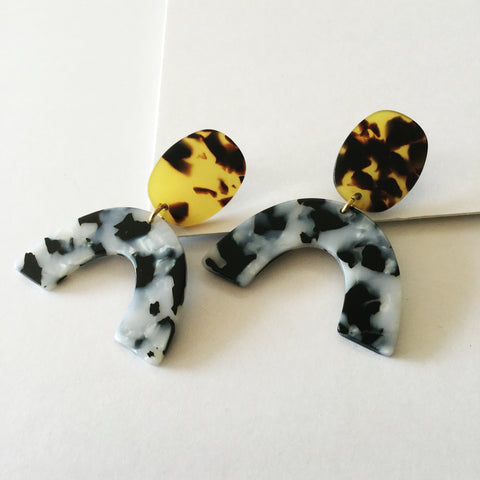Estee Earrings: Black + White, Tort